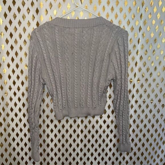 Love Tree Women's Juniors V-Neck Cropped Knit Sweater neutral grey size L - Picture 5 of 7